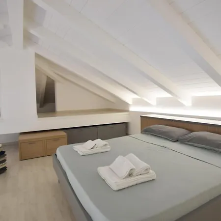 2 Bedroom Beautiful In *