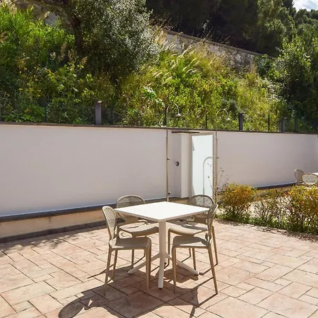 2 Bedroom Beautiful In * Castellabate