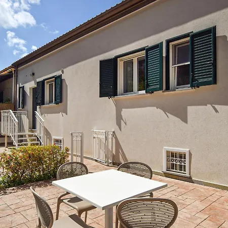 2 Bedroom Beautiful In Castellabate