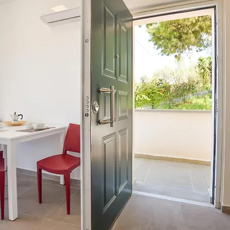 2 Bedroom Beautiful In